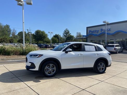 Used 2026 Honda HR-V LX image 6