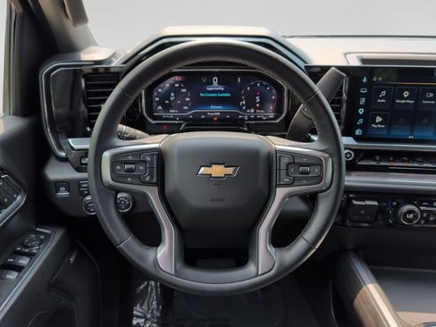 Used 2025 Chevrolet Silverado 3500 LTZ w/ LTZ Premium Package AWD/4WD image 11