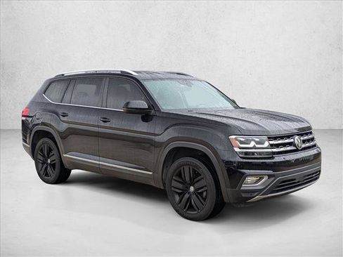 Used 2019 Volkswagen Atlas SEL image 3