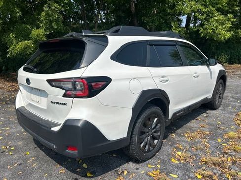 Used 2023 Subaru Outback Onyx Edition AWD/4WD image 5