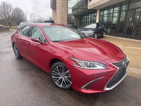 Used 2025 Lexus ES 350 w/ Premium Package image 1