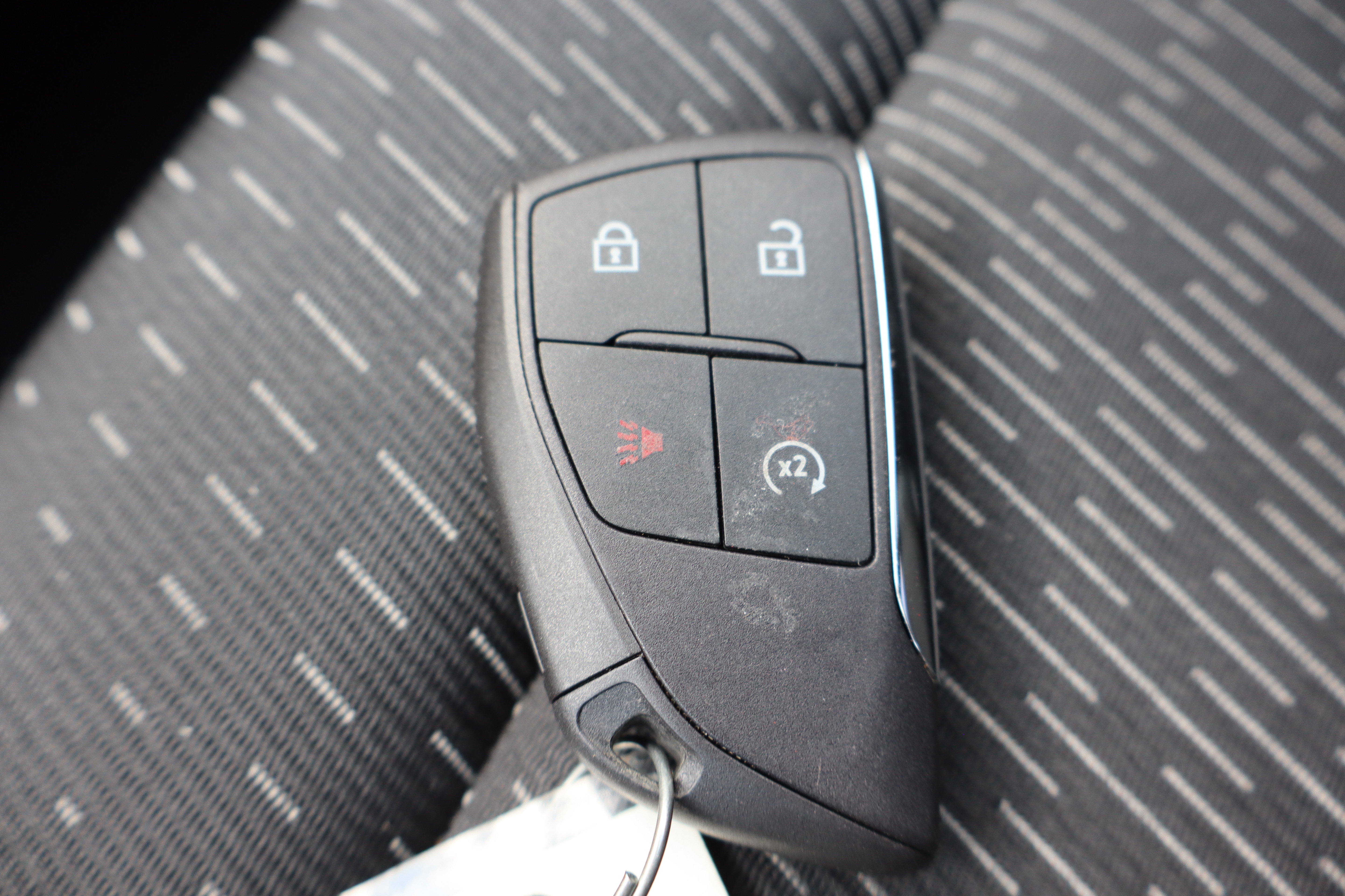 Used 2026 Chevrolet Equinox LT FWD image 26
