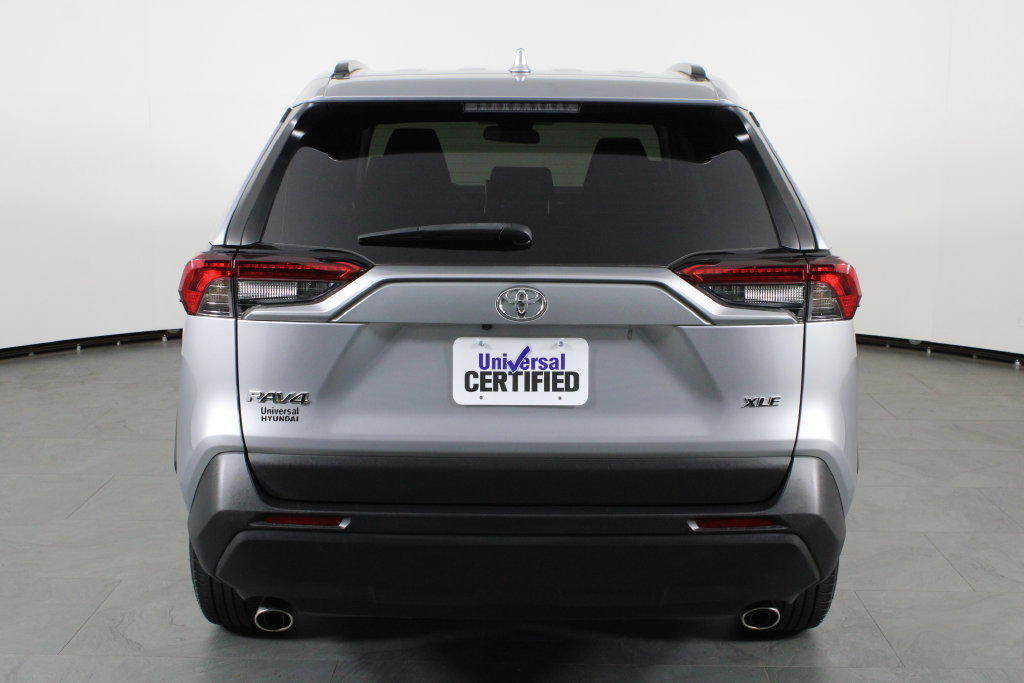 Used 2023 Toyota RAV4 XLE w/ Convenience Package FWD image 10
