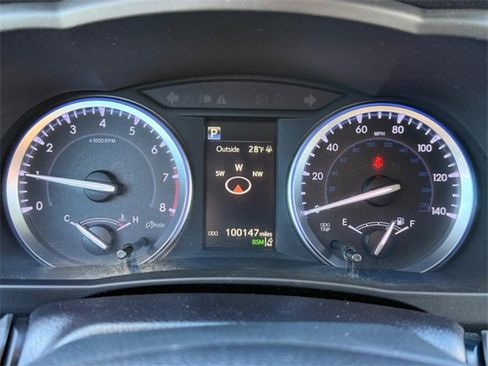 Used 2018 Toyota Highlander Limited image 21
