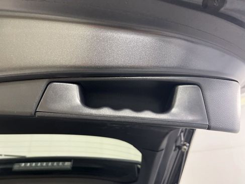 Used 2025 Toyota RAV4 XLE image 14