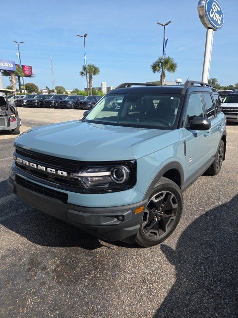 Certified 2022 Ford Bronco Sport Outer Banks w/ Tech Package AWD/4WD image 7