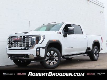 New 2025 GMC Sierra 2500 Denali
