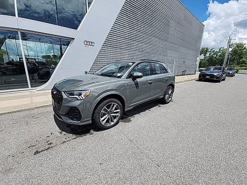 Used 2023 Audi Q3 2.0T Premium Plus AWD/4WD image 1