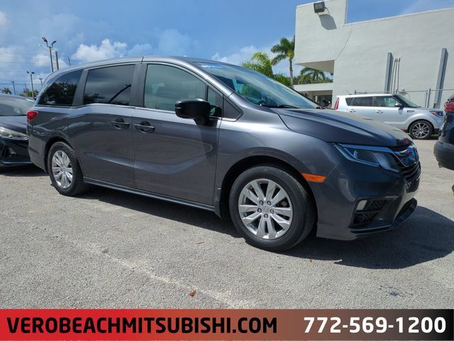 Used 2018 Honda Odyssey LX image 1