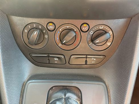 Used 2016 Ford Transit Connect XL FWD image 20