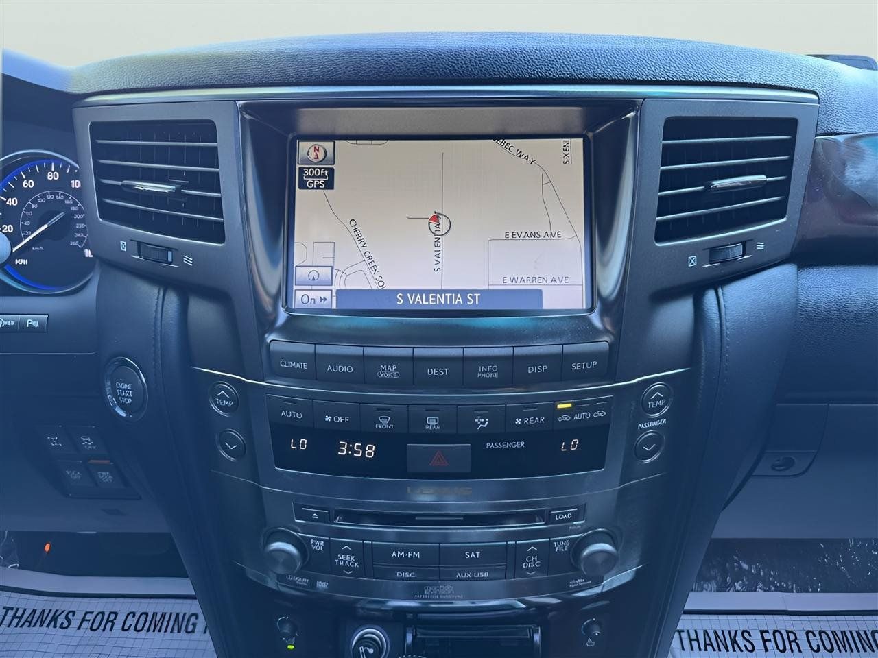 Used 2011 Lexus LX 570 4WD w/ Luxury Pkg image 22