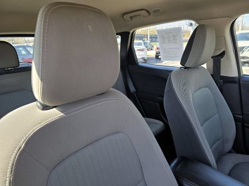 Used 2020 Ford Escape S AWD/4WD image 32