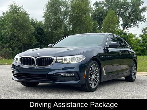 Used 2018 BMW 540i xDrive w/ Premium Package AWD/4WD image 3