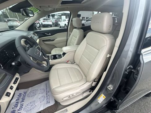 Used 2023 GMC Acadia Denali AWD/4WD image 20