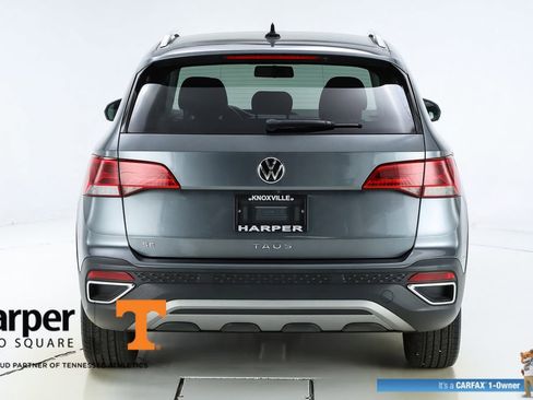 Used 2022 Volkswagen Taos SE image 45