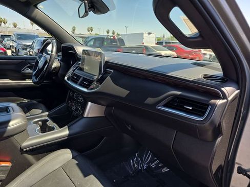 Used 2022 Chevrolet Tahoe LT w/ Luxury Package AWD/4WD image 28