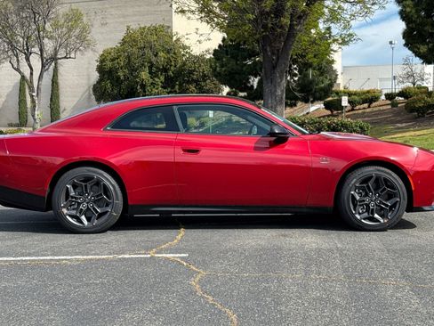 New 2025 Dodge Charger R/T w/ Quick Order Package 25M R/T image 2