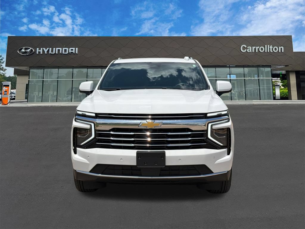 Used 2025 Chevrolet Tahoe LT AWD/4WD image 2