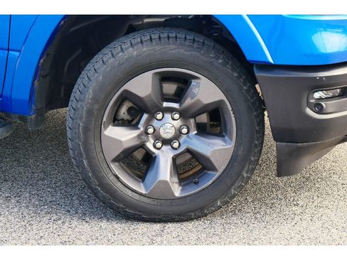 Used 2023 RAM 1500 4x4 Crew Cab image 29