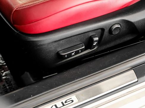 Used 2017 Lexus RC 200t F Sport image 34