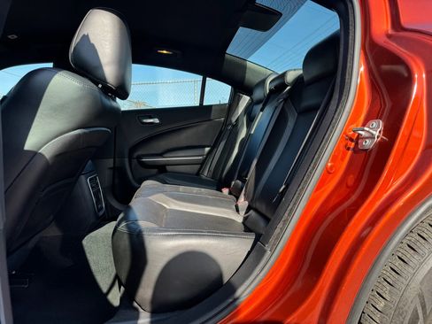 Used 2021 Dodge Charger SXT w/ Leather Interior Group RWD image 19