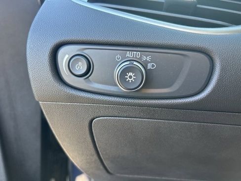 Used 2025 Chevrolet Malibu RS image 14