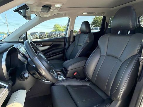 Used 2022 Subaru Ascent Touring AWD/4WD image 7