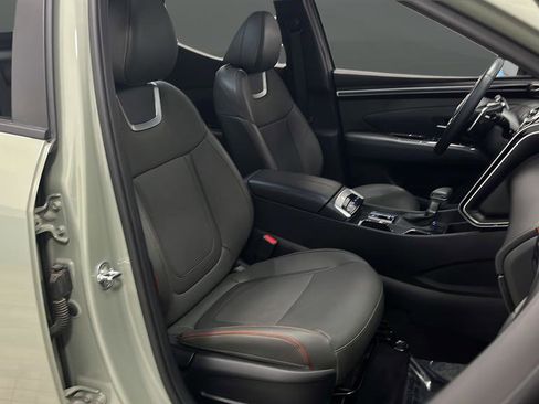 Used 2023 Hyundai Santa Cruz Limited image 25