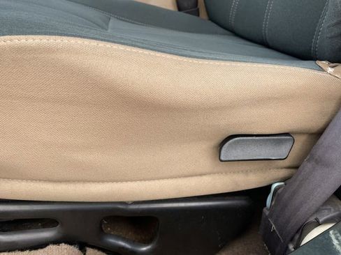 Used 2002 Jeep Wrangler Sahara image 23