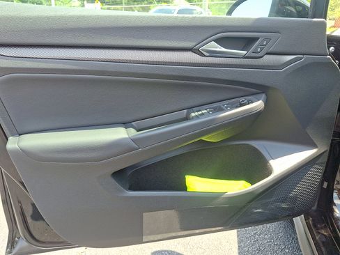 New 2025 Volkswagen GTI SE image 8