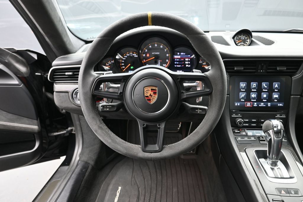 Certified 2019 Porsche 911 GT3 RS RWD image 17
