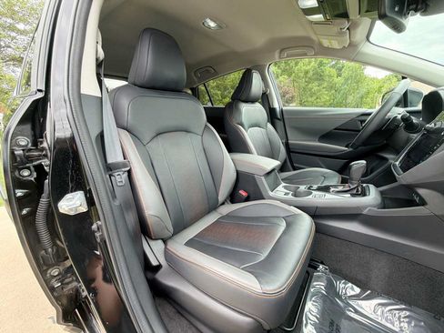 Certified 2024 Subaru Crosstrek 2.5i Limited w/ Crosstrek Mirror Package AWD/4WD image 18