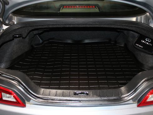 Used 2015 INFINITI Q60 Journey w/ Premium Package image 31