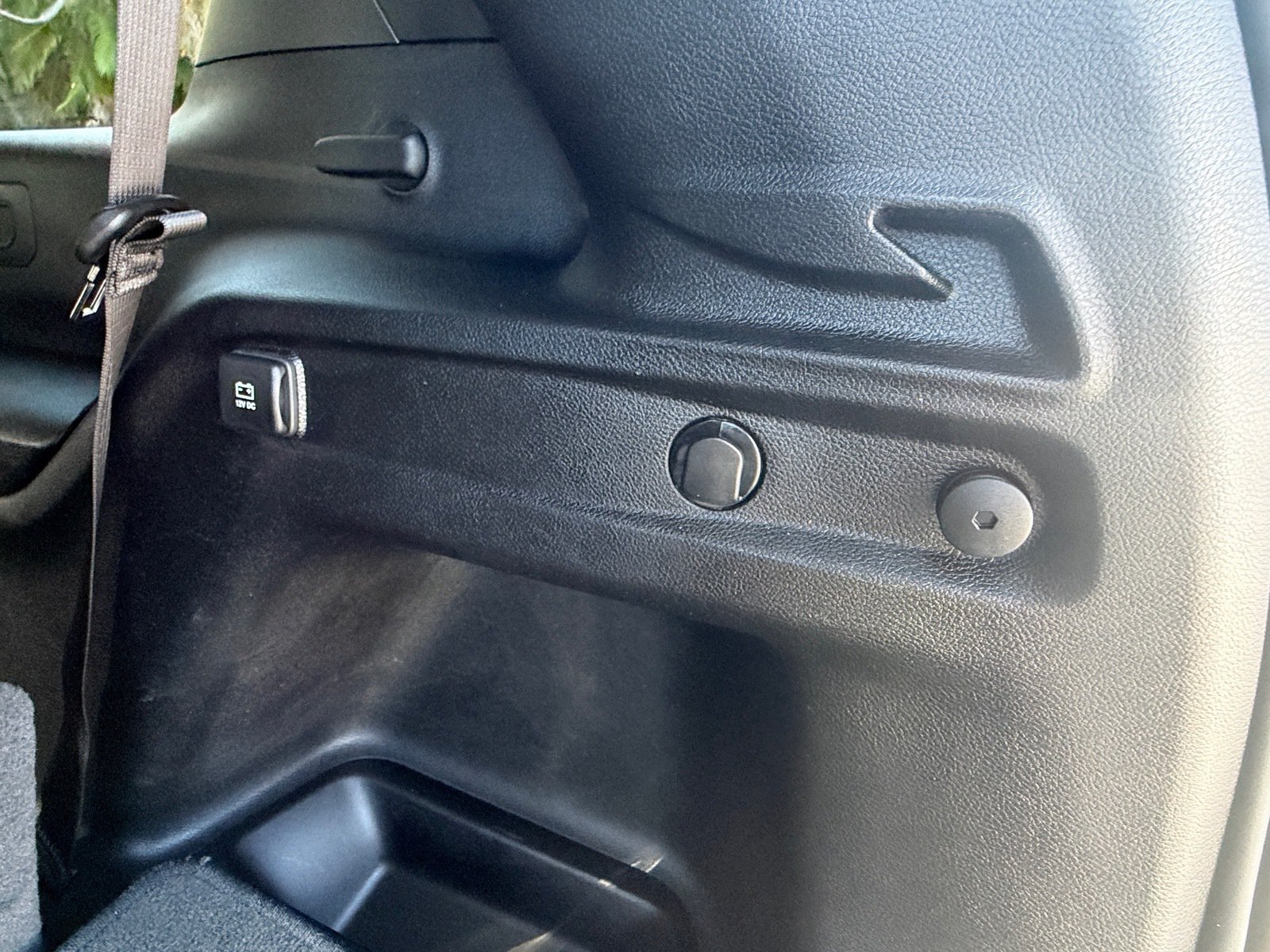 Used 2023 Jeep Grand Cherokee L Laredo RWD image 17