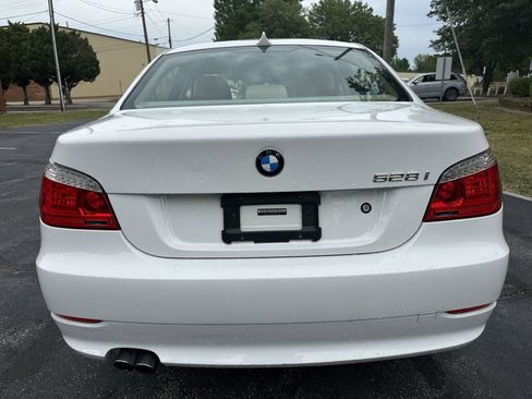 Used 2008 BMW 528i Sedan RWD image 7