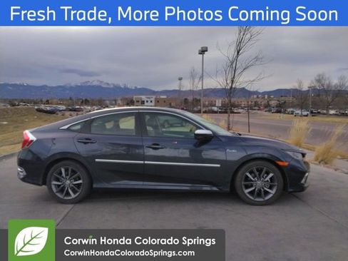 Used 2019 Honda Civic EX image 2