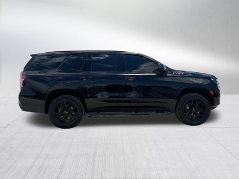 Used 2022 Chevrolet Tahoe Z71 w/ Luxury Package AWD/4WD image 5