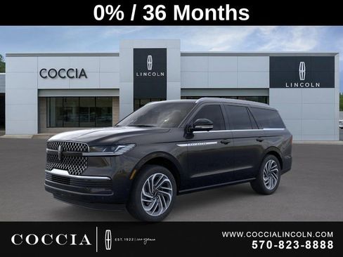 New 2025 Lincoln Navigator Reserve image 1