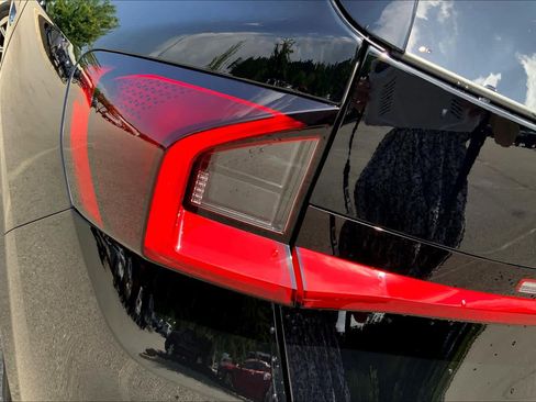 Used 2024 BMW X1 xDrive28i w/ Convenience Package image 14