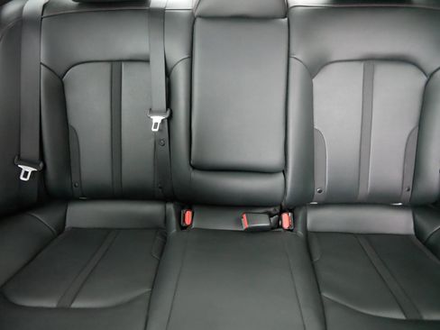 Used 2024 Kia K5 GT image 13