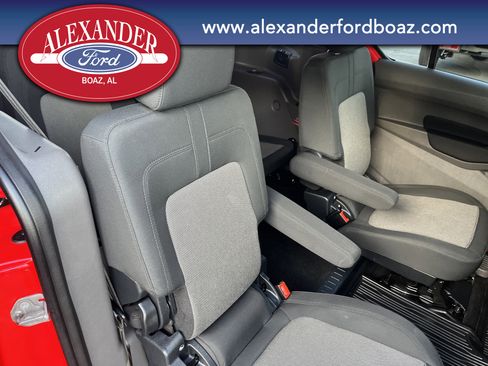 Used 2022 Ford Transit Connect XL image 16