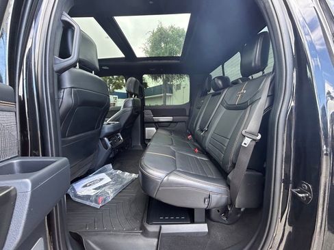 Used 2023 Ford F450 Platinum w/ FX4 Off-Road Package image 34