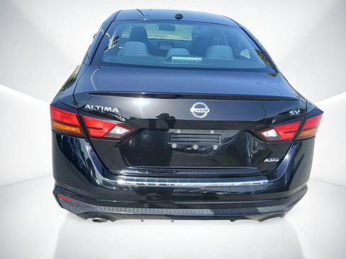 Used 2019 Nissan Altima 2.5 SV AWD/4WD image 6