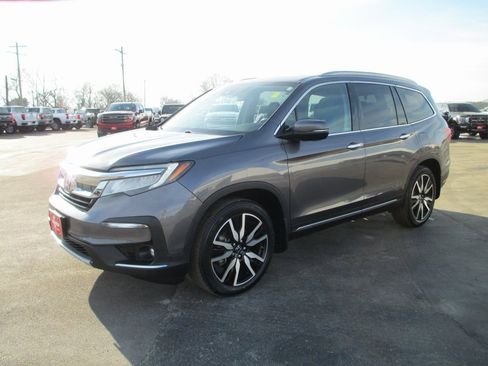 Used 2019 Honda Pilot Touring image 8