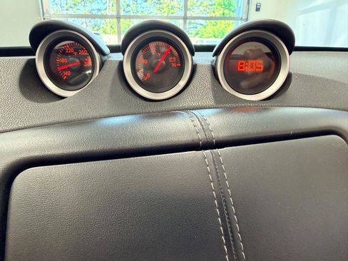 Used 2010 Nissan 370Z Touring RWD image 46
