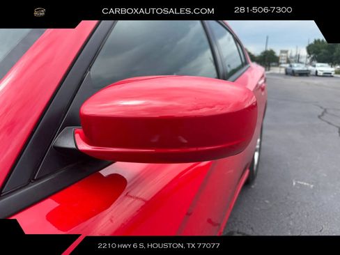 Used 2022 Dodge Charger SXT RWD image 25