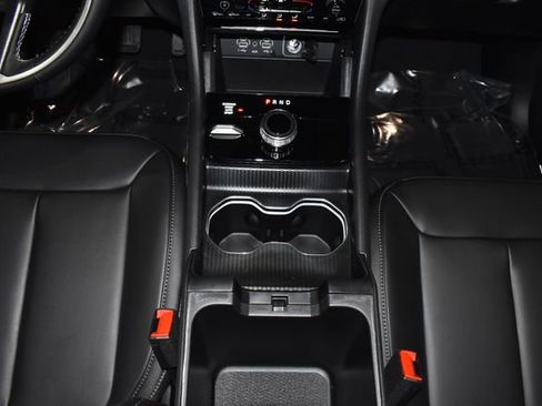 New 2025 Jeep Grand Cherokee Limited w/ Trailer Tow Package image 21