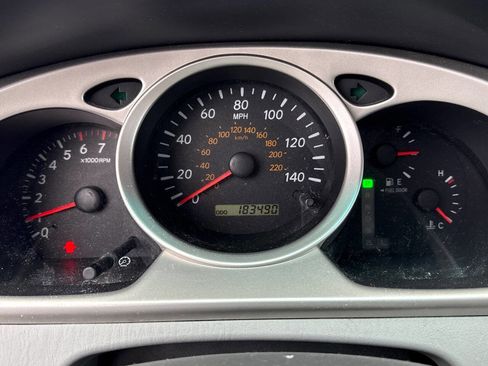 Used 2007 Toyota Highlander 4WD V6 w/ 3rd Row image 28