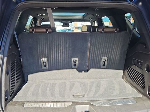 Used 2023 Chevrolet Tahoe High Country image 21