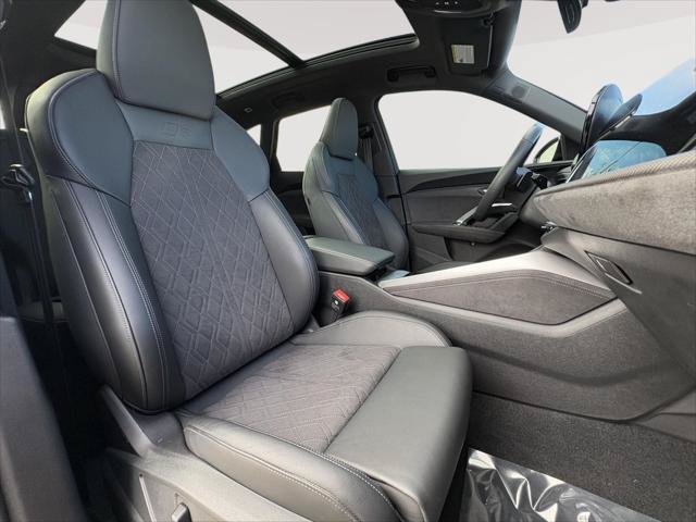 Used 2025 Audi SQ5 Premium Plus AWD/4WD image 25